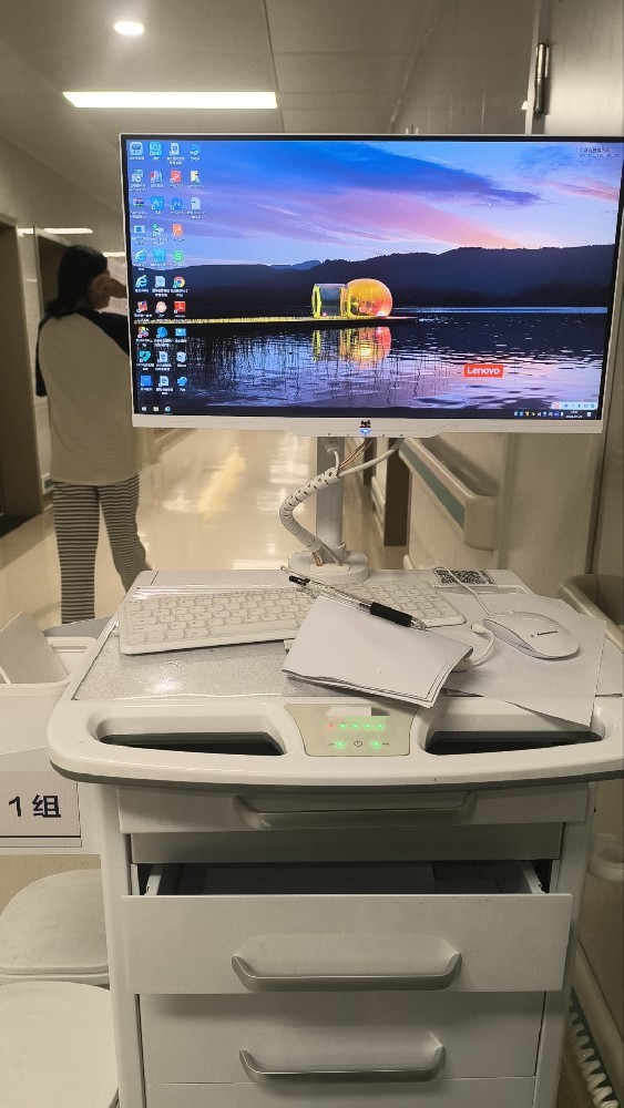 移动护理查房车售后维修服务